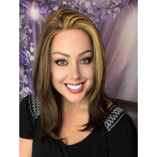 WIG 1001 in color Brown with Highlights (OPEN BOX ITEM)