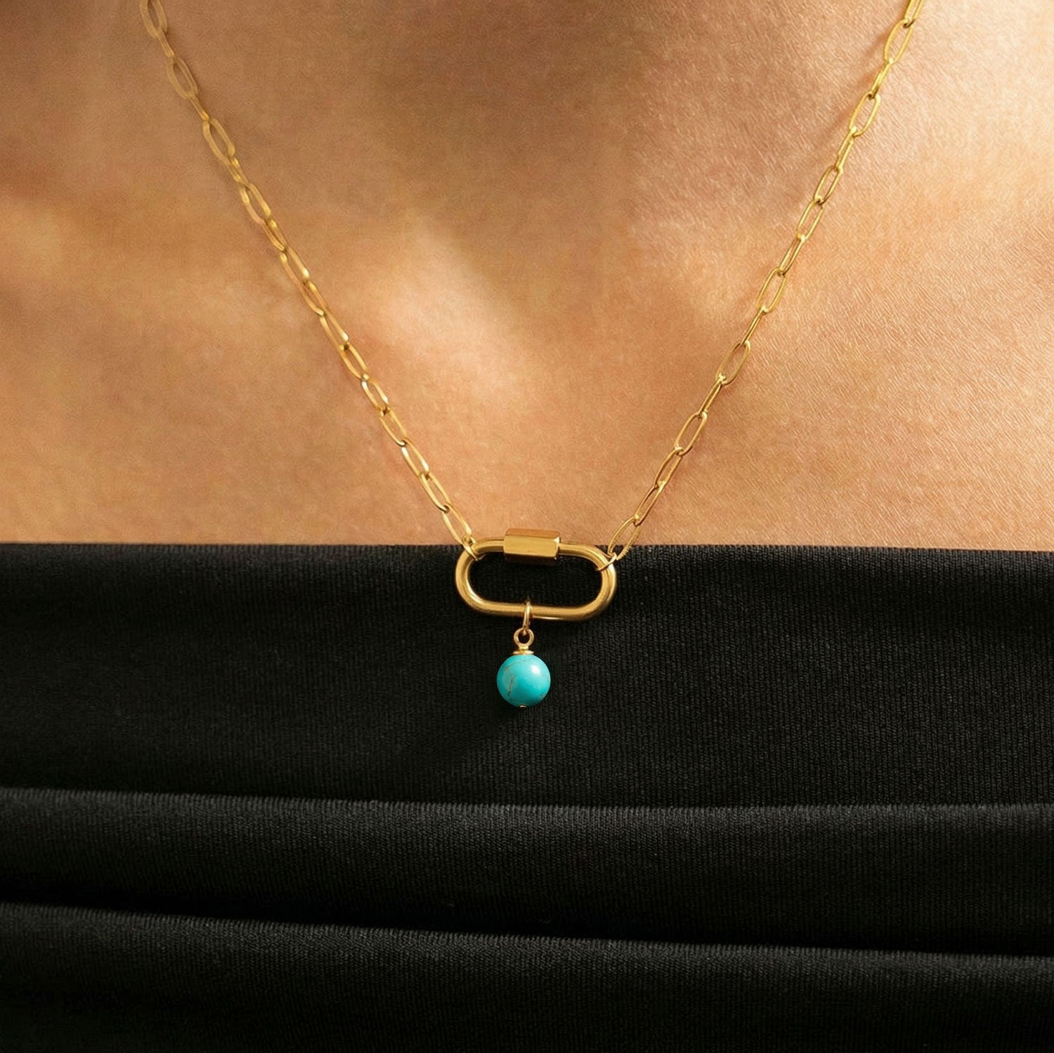 18 Karat Gold PVD Stainless Steel 2.5mm Paperclip Chain